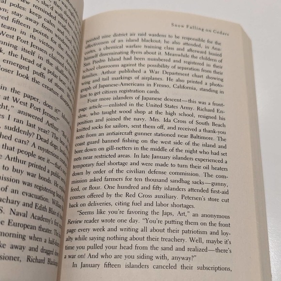 Snow Falling on Cedars (1995, Paperback) - David Guterson [Fiction] - Picture 4 of 7